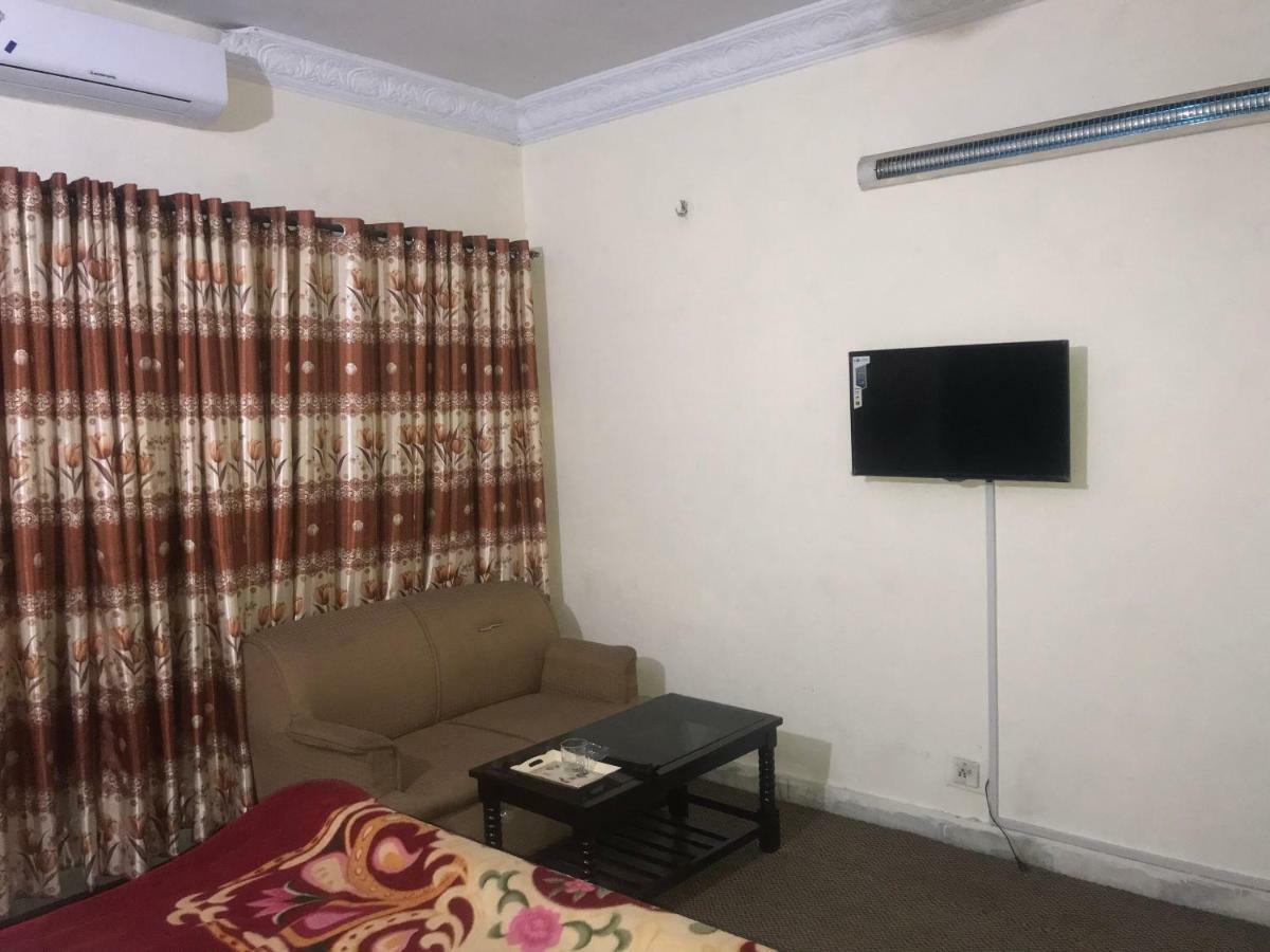 Hotel De Grand Rawalpindi Ngoại thất bức ảnh